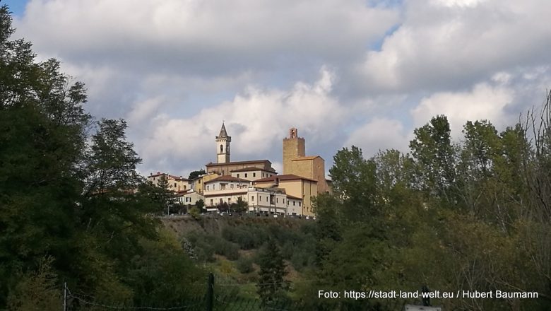 Leonarda da Vinci und der schiefe Turm von Pisa - Historische Altstadt Italien Kultur Radtouren RSS-Feed Städte Toskana UNESCO Weltkulturerbe Wohnmobil-Touren  377-IMG_20211020_133638-780x440